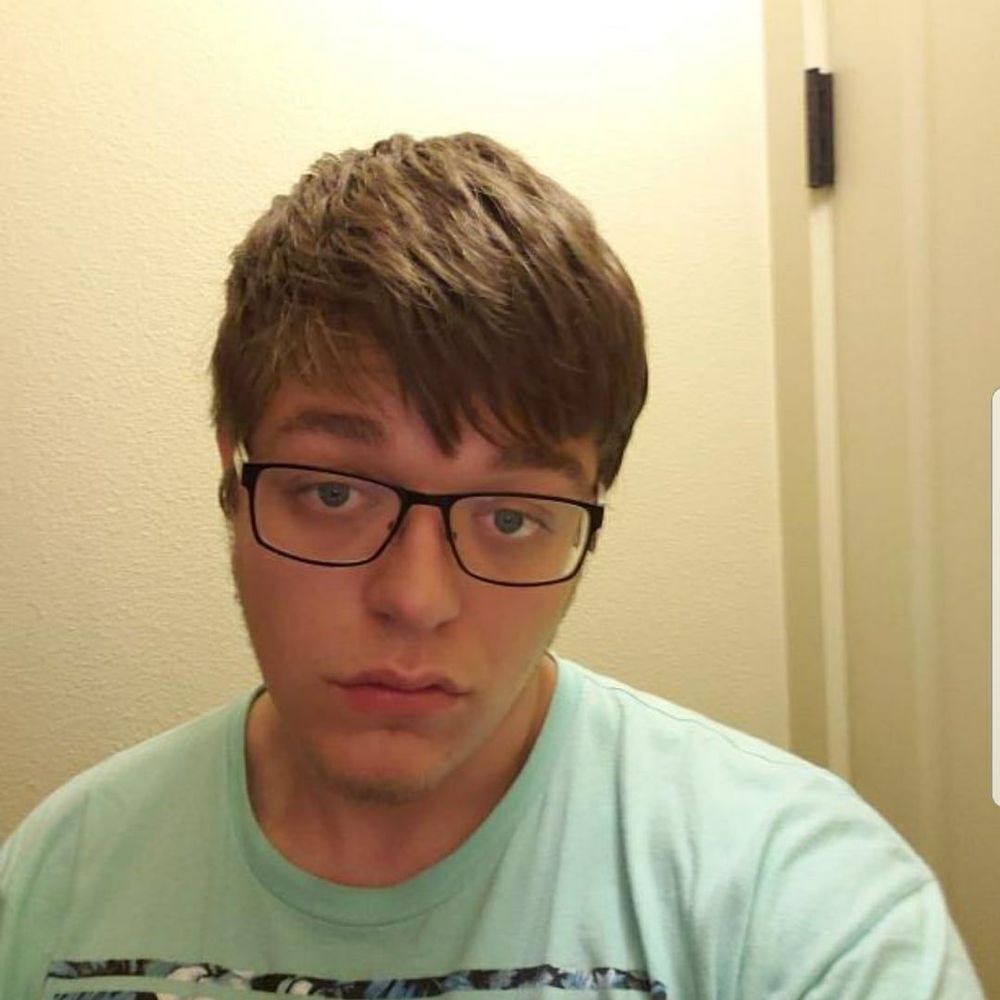 Meet your Posher, Henry